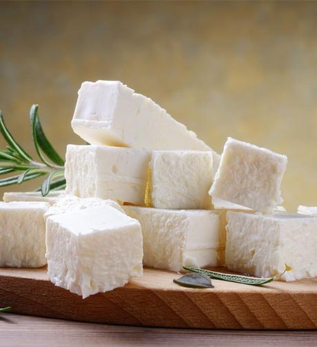 6 Queso Fresco Substitutes To Balance Rich And Spicy Dishes