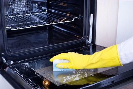 How To Make Your Oven and Cooktop Sparkle