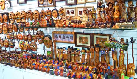 Shopping Places in Andaman - Handicraft Emporium