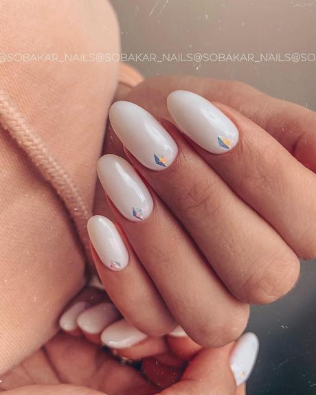 classy wedding nails simple elegant white stones sobakar_nails