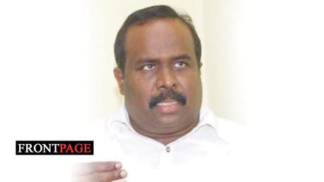 Adaikkalanathan fears TNA split