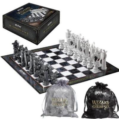 27 Harry Potter Wedding Gifts For Potterhead 67 Harry-Potter-Wizard-Chess-Set-Harry-Potter-Wedding-Gift
