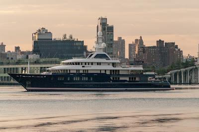 I'm feeling like it's yacht time
