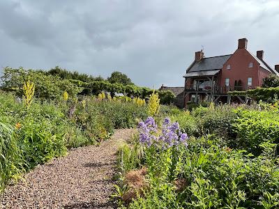 A Road Trip - Episode 3.1 - Yeo Valley Gardens.