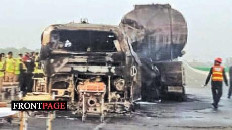 20 dead in bus-oil tanker collision in Pakistan’s Punjab