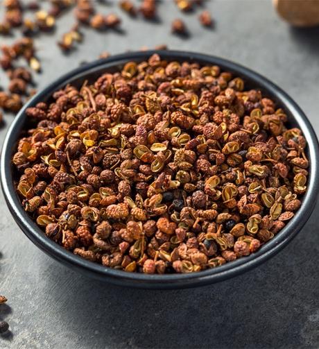 7 Szechuan Peppercorn Substitutes You Can Use In Your Dishes