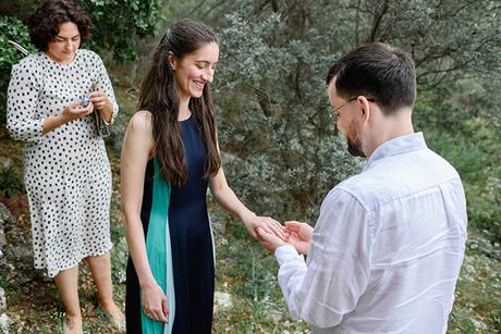 lovely-elopement-athenian-mountains_15