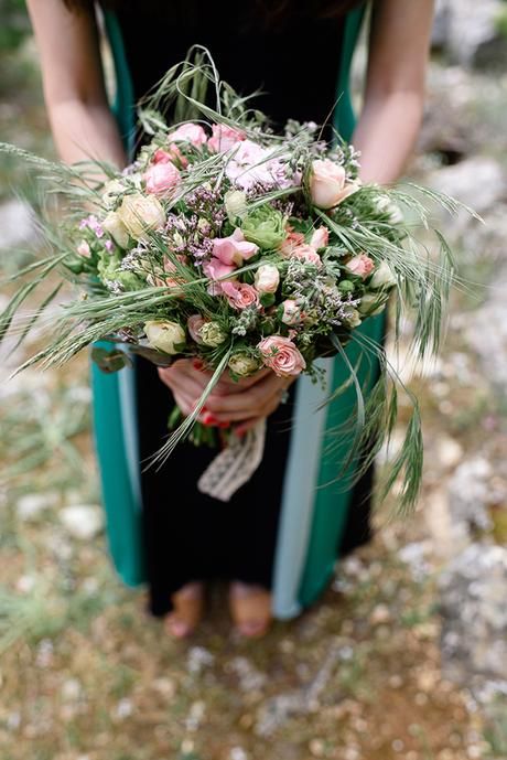 lovely-elopement-athenian-mountains_07