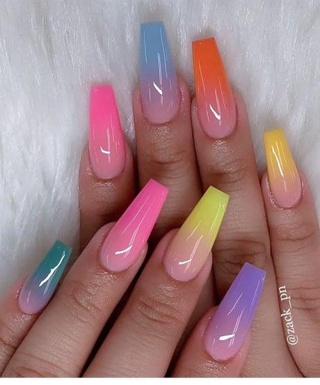 Best Nail Shapes for Skinny Fingers