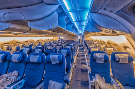 Business Class vs Economy: What’s the Difference?