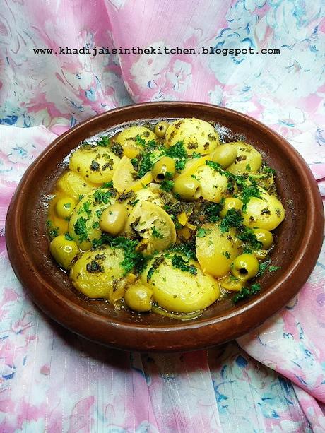 TAJINE DE BŒUF AUX POMMES DE TERRE ET AUX OLIVES / BEEF TAGINE WITH POTATOES AND OLIVES / TAJÍN DE TERNERA CON PATATAS Y ACEITUNAS / طاجين اللحم البقري و البطاطس والزيتون