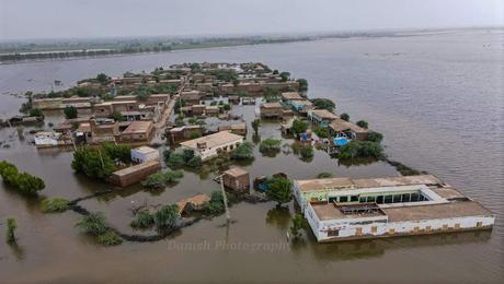 Pakistan badly affected by floods !