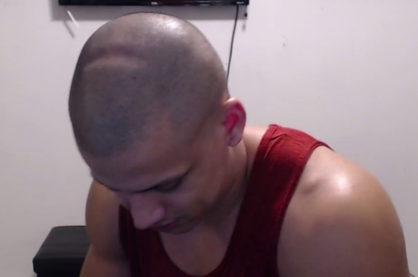 Can You Get a Dent in Your Head From Headphones?