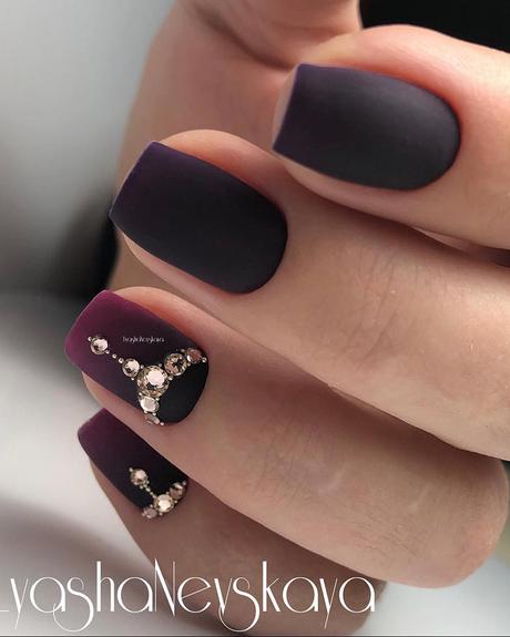 black wedding nails matte violet ombre with rhinestones lyasha_nevskaya