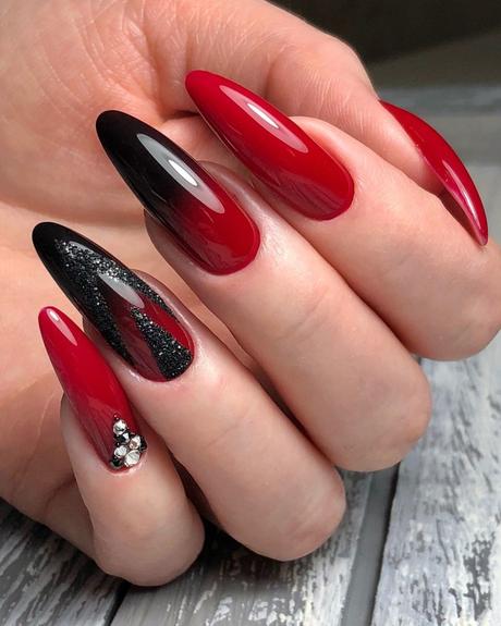 red wedding nails black