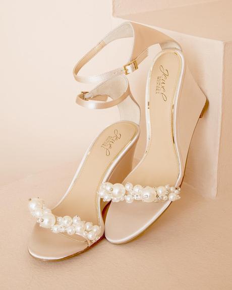 badgley mischka bridal shoes wedge pearls ivory jewelbadgleymischka
