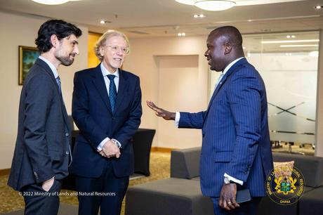 Gov’t negotiates with Australian firm over threat to sue Ghana for $395m