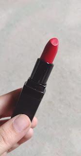 StarStruck Intense Matte Lip Color Lipstick by Sunny Leone in Sugar Plum & Cherry Bomb Review