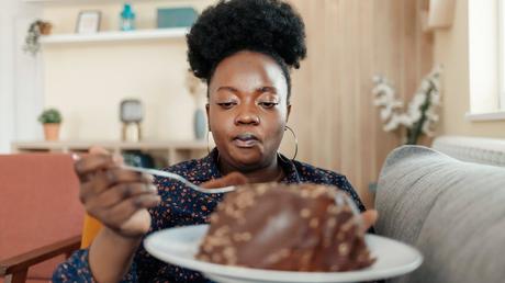 Food addiction: 5 signs and how to beat it
