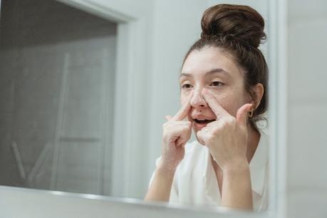 Salicylic Acid: Should It Be in Your Face Wash?