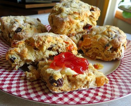 Christmas Oat Scones