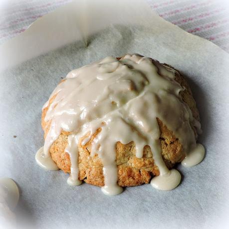 MAPLE GLAZED BLACK PEPPER SCONES