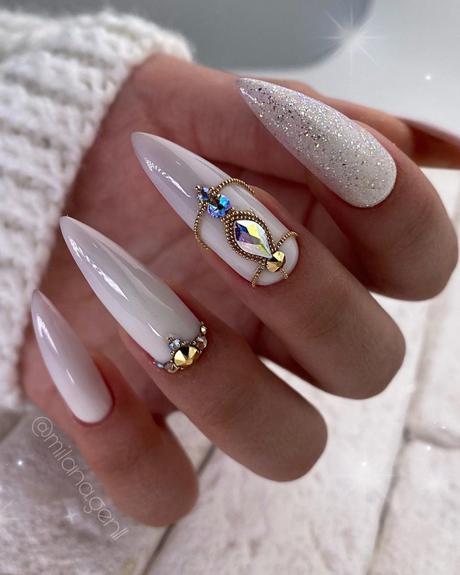 stiletto wedding nails white