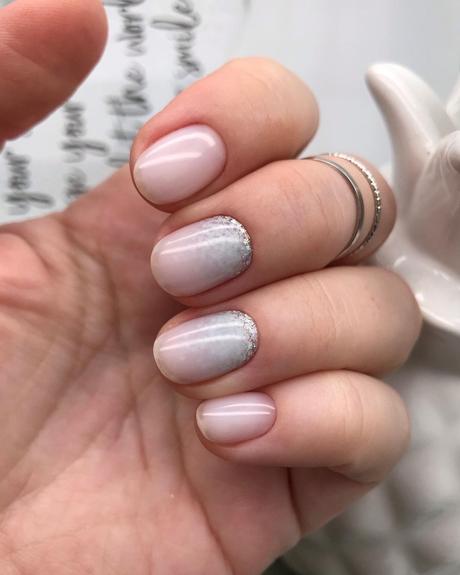 winter wedding nails short