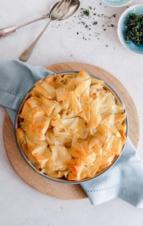 Phyllo chicken pie