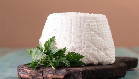 11 Best Types Of Cheese For Your Salads