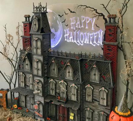 10 Creepy Halloween Decor Ideas