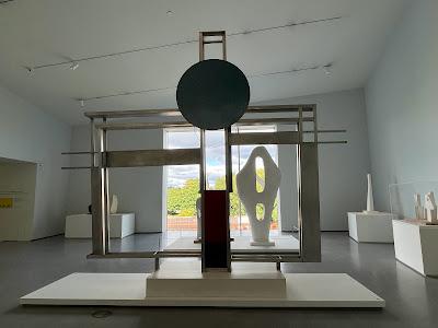 The Hepworth Wakefield gardens - worth a moment to enjoy