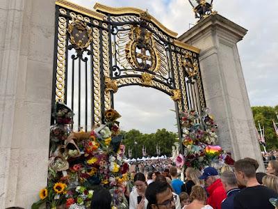 A TRIP TO ENGLAND: YORK AND LONDON, Guest Post by Jennifer Arnold