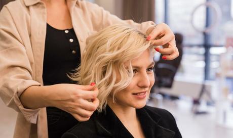 The Salon Owner’s Guide to Generating More Profit
