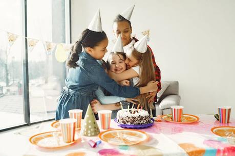 How to Decorate for Your Kid's Birthday Party at Home