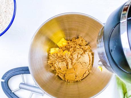 Gingerbread Bundt Cake