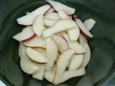 Maple Pear Crumble A La Mode