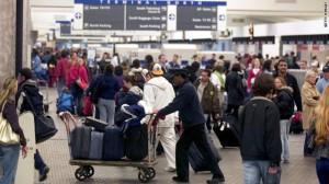 Crowded airport_CNN