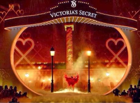 VICTORIAS SECRET FASHION SHOW 2013