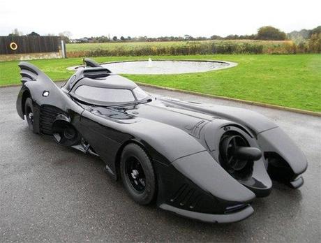 batmobile_fan-made-1