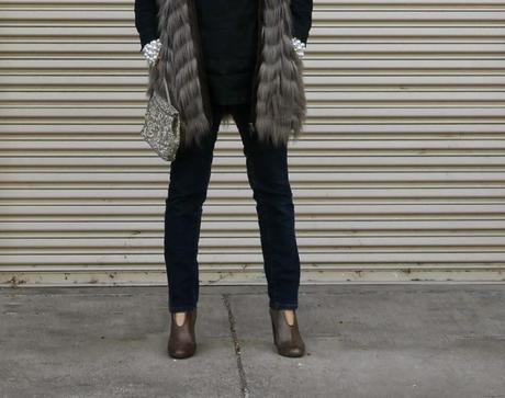 ... fur vest love ...