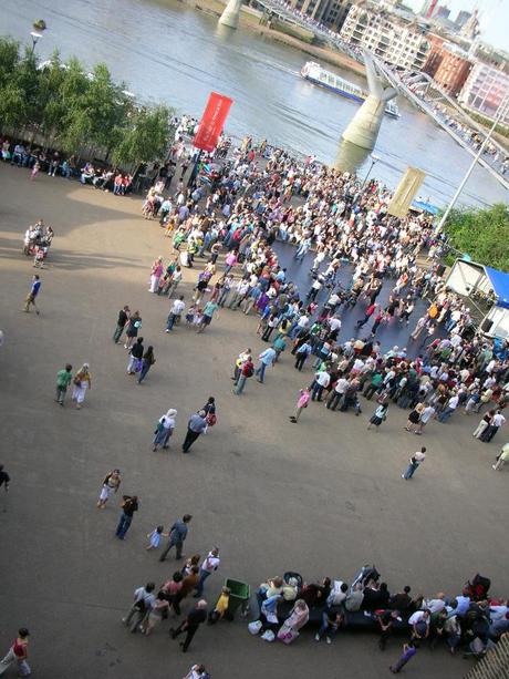 Tate Modern Landscape Entrance Plaza