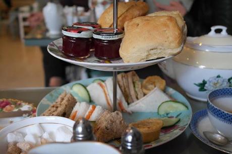 Afternoon Tea at Vinteas