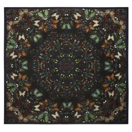 650x650xdamien-hirst-mcqueen-scarves4.jpg.pagespeed.ic_.zOYkxUKfmF