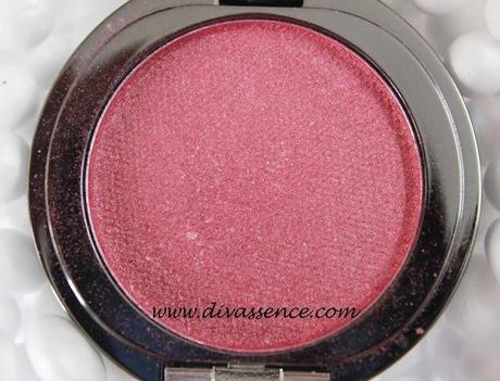 Faces Glam On Powder Blush: Crimson: Review/Swatch