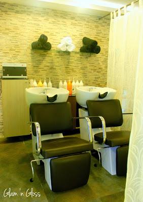 YLG Salon Hair Wash Section