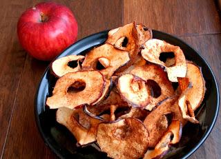 Apple Chips in the Dehydrator