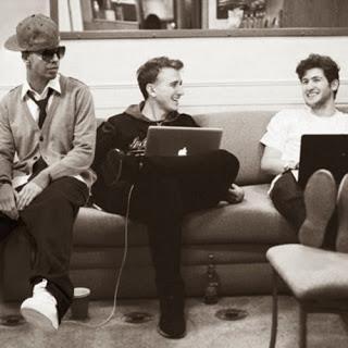 New from The Hood Internet