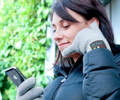 Innovative Bluetppth Gloves