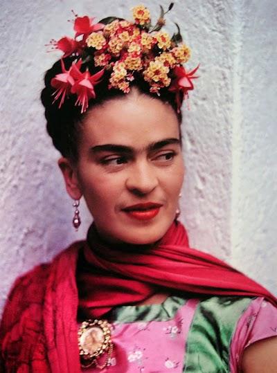 Magical Worlds: Life, Style and Personality of Frida Kahlo